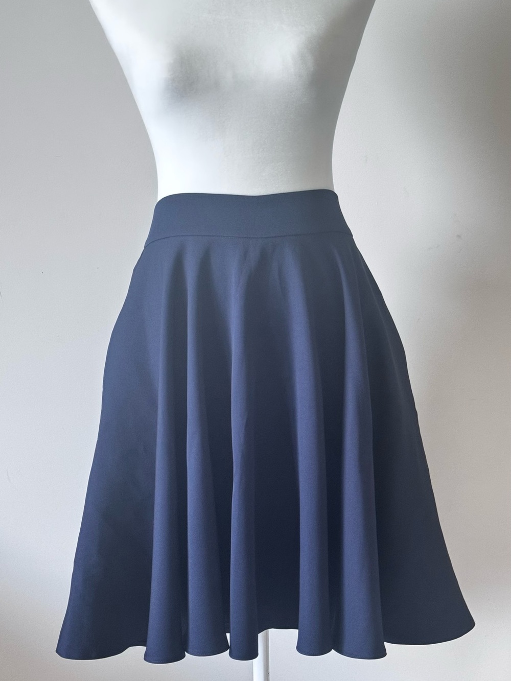 ILTANI Navy Blue Full Circle Midi Skirt Size 46